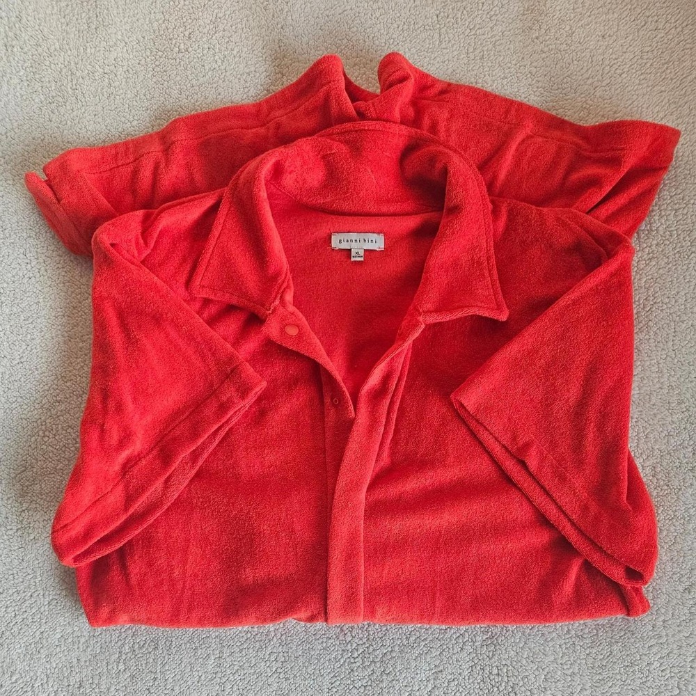 Gianni Bini Red/Orange shorts jumper XL